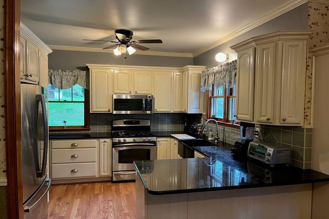 1357 Airport Road, Clarendon, VT 05759