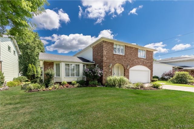 49 Rosewood Drive, Amherst, NY 14221