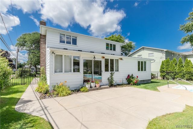 49 Rosewood Drive, Amherst, NY 14221