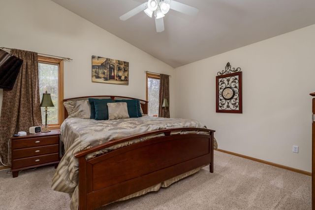 113 Sunburst Circle, Mankato, MN 56037