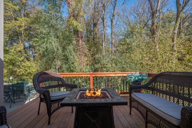 113 Sunburst Circle, Mankato, MN 56037