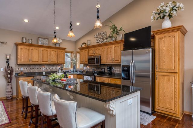 113 Sunburst Circle, Mankato, MN 56037