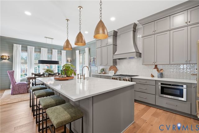 4925 Singing Bird Dr, Moseley, VA 23120