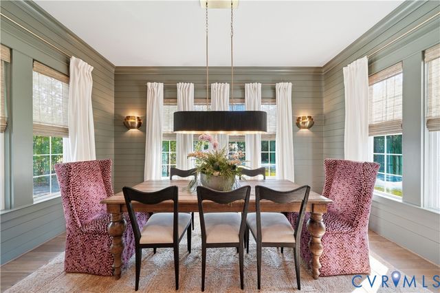 4925 Singing Bird Dr, Moseley, VA 23120
