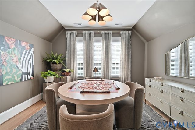 4925 Singing Bird Dr, Moseley, VA 23120