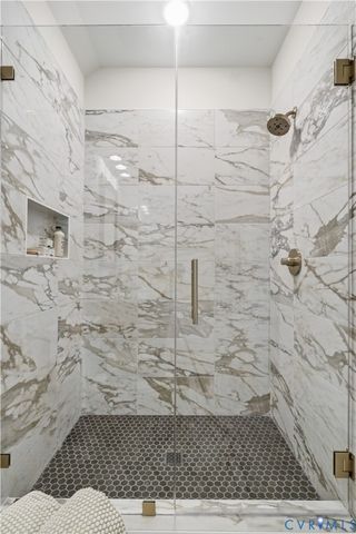 4925 Singing Bird Dr, Moseley, VA 23120