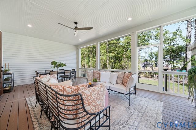 4925 Singing Bird Dr, Moseley, VA 23120