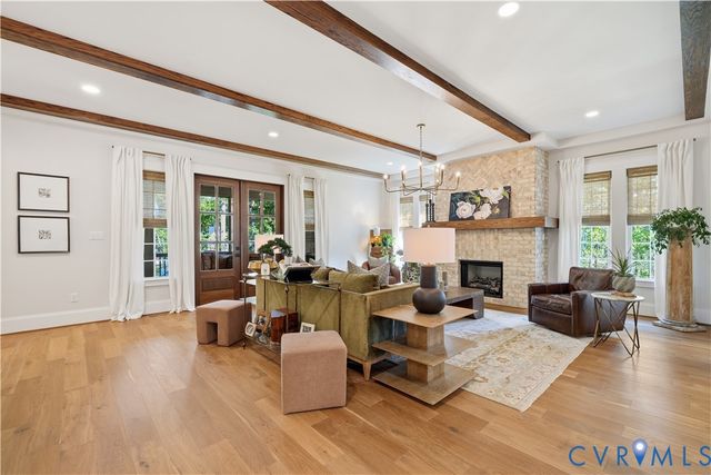 4925 Singing Bird Dr, Moseley, VA 23120