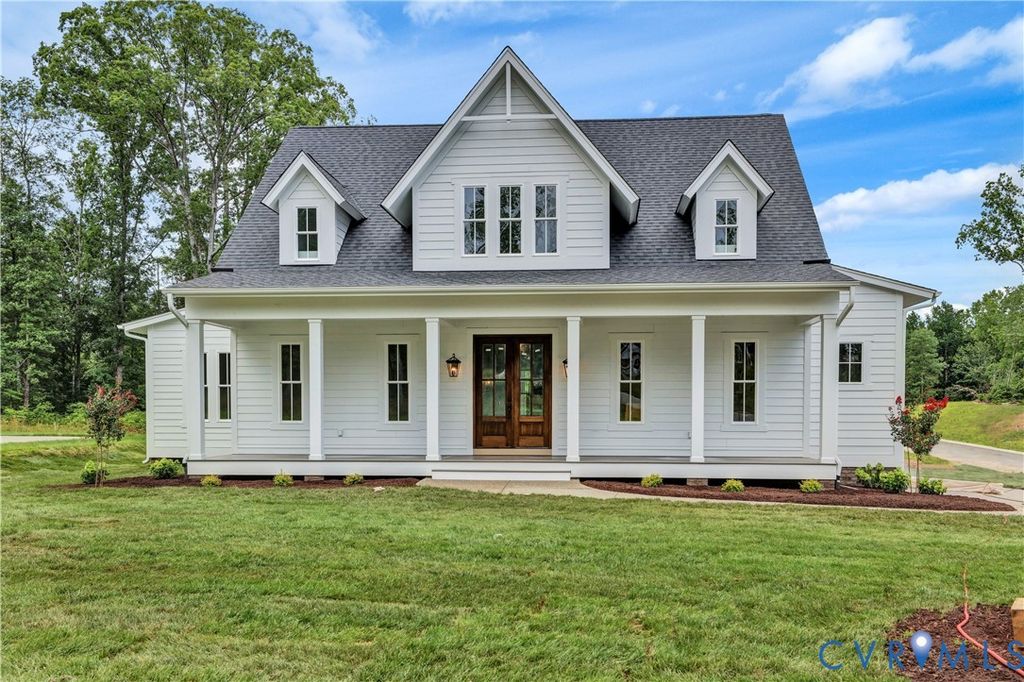 4925 Singing Bird Dr, Moseley, VA 23120