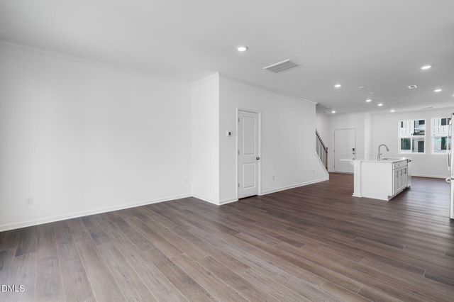 2306 Oakwood Meadows Court, Raleigh, NC 27604