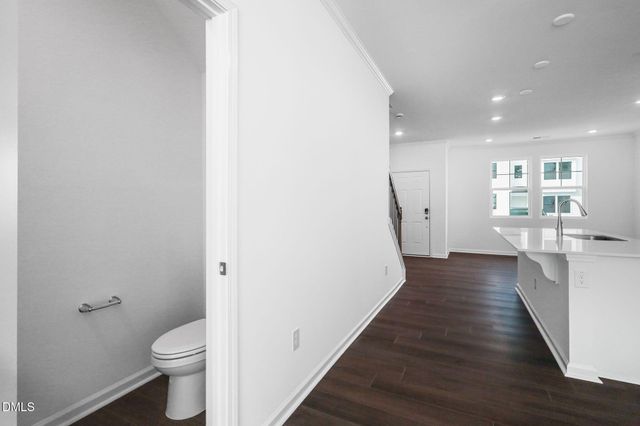 2306 Oakwood Meadows Court, Raleigh, NC 27604