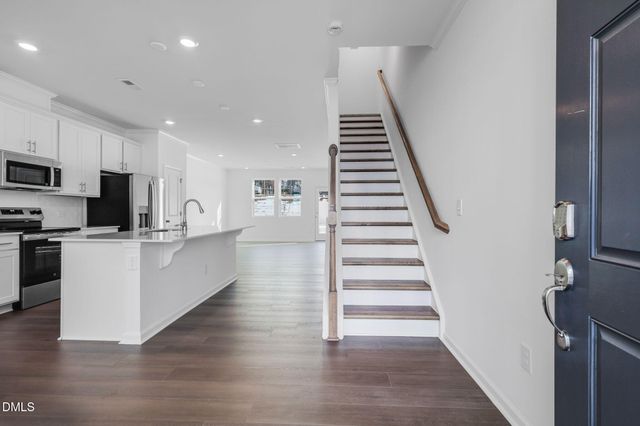 2306 Oakwood Meadows Court, Raleigh, NC 27604