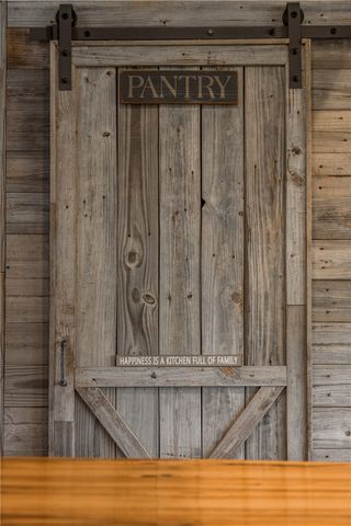 8252 Larue Road, Rogers, AR 72756