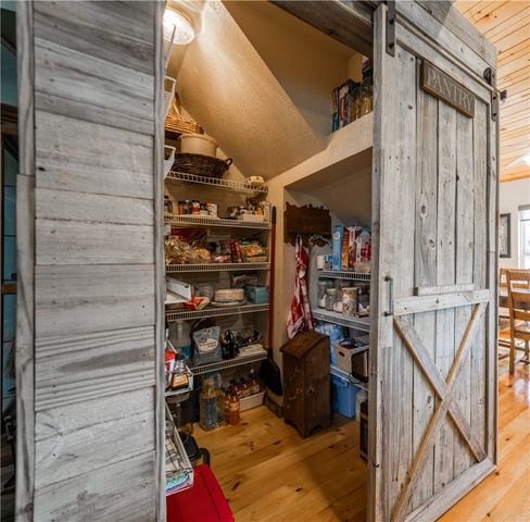 8252 Larue Road, Rogers, AR 72756