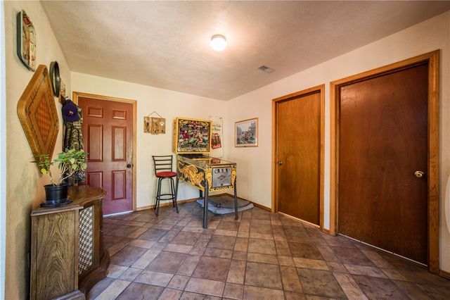 8252 Larue Road, Rogers, AR 72756