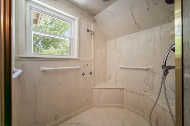 8252 Larue Road, Rogers, AR 72756