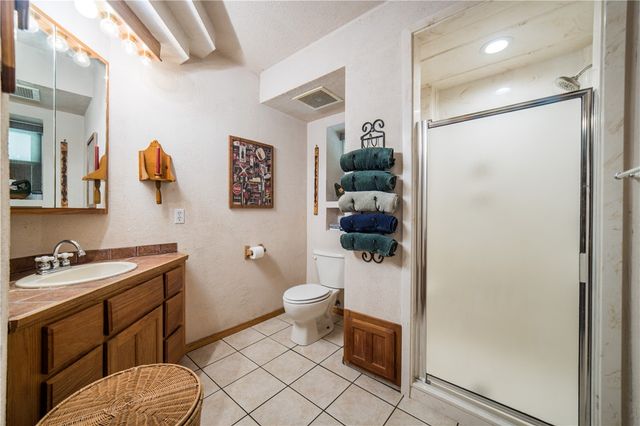 8252 Larue Road, Rogers, AR 72756