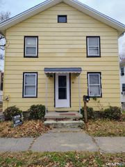 25 George Street, Torrington, CT 06790