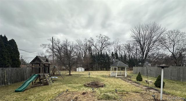 11119 Dudley Street, Taylor, MI 48180