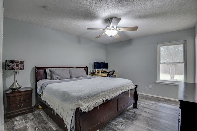 309 Sunnyview Drive, Mansfield, TX 76063