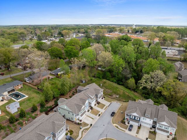215 Wrightwood Lane, Greer, SC 29650
