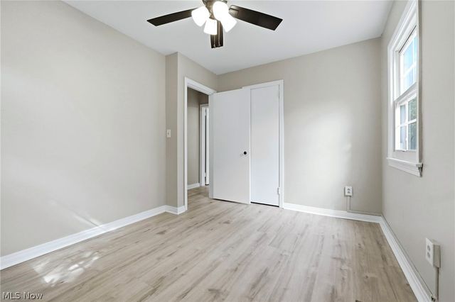 330 Inwood Boulevard, Avon Lake, OH 44012