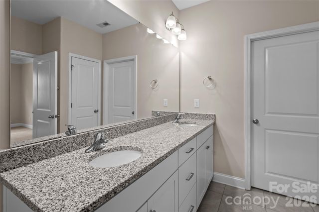 2449 Seagull Drive, Denver, NC 28037