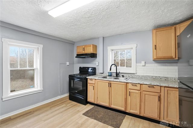 127 Colgate Avenue, Dayton, OH 45417