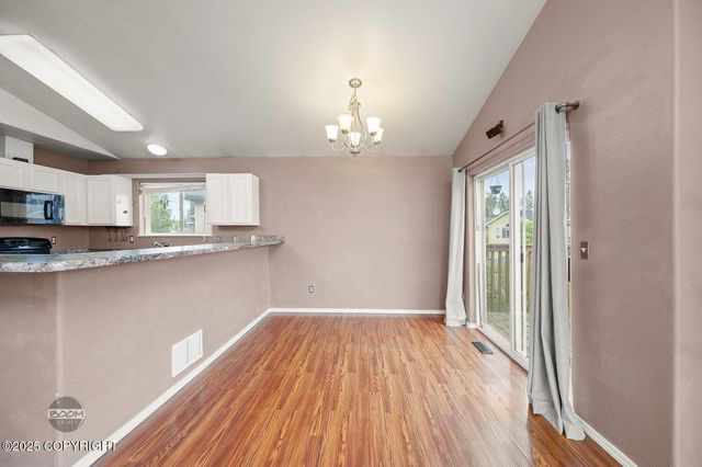 3933 Sycamore Loop, Anchorage, AK 99504