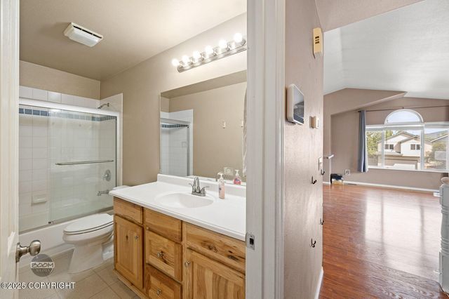 3933 Sycamore Loop, Anchorage, AK 99504