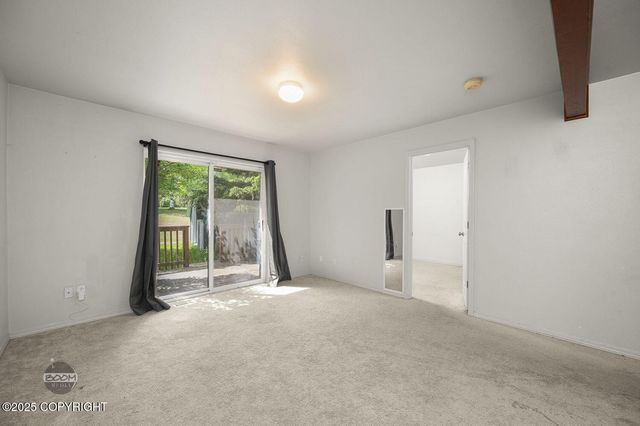 3933 Sycamore Loop, Anchorage, AK 99504
