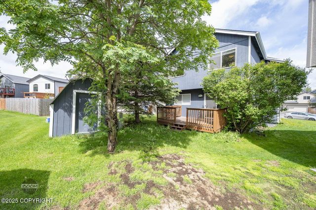 3933 Sycamore Loop, Anchorage, AK 99504