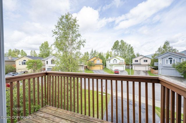 3933 Sycamore Loop, Anchorage, AK 99504