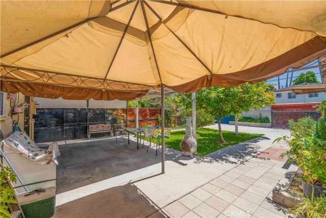 1508 E Queensdale, Compton, CA 90221