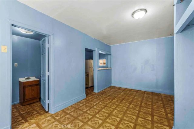 1508 E Queensdale, Compton, CA 90221