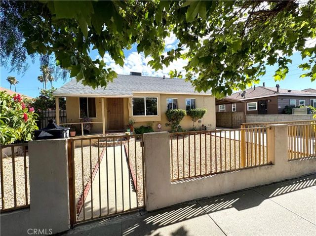 1508 E Queensdale, Compton, CA 90221