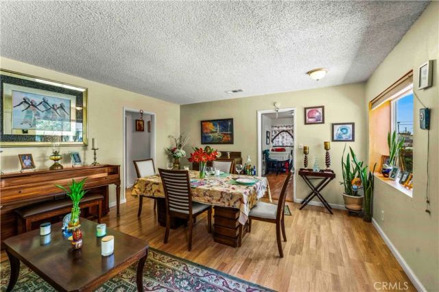 1508 E Queensdale, Compton, CA 90221