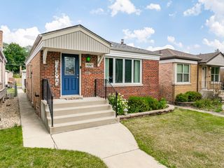 11247 S Fairfield Avenue, Chicago, IL 60655