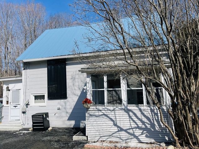 91 Robar Road, Williamstown, VT 05654