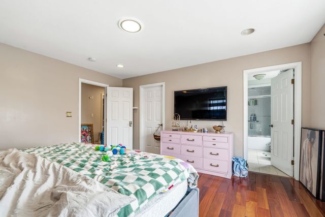 160 S Elm Street, Manchester, NH 03103