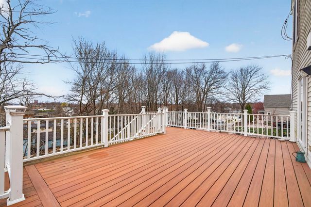 160 S Elm Street, Manchester, NH 03103