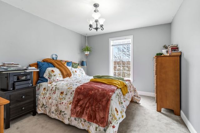 160 S Elm Street, Manchester, NH 03103