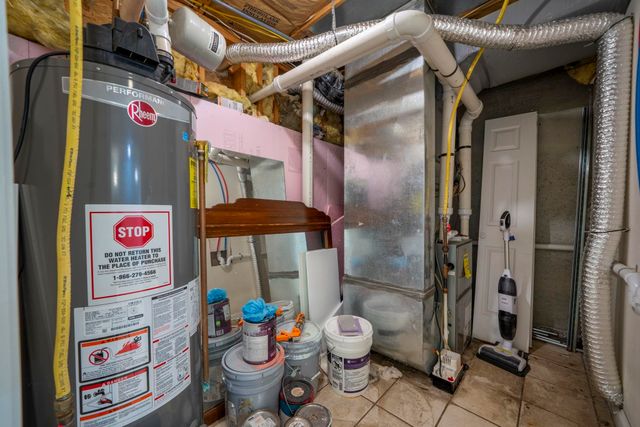 160 S Elm Street, Manchester, NH 03103