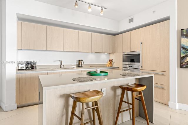 4111 S Ocean Drive 1107, Hollywood, FL 33019
