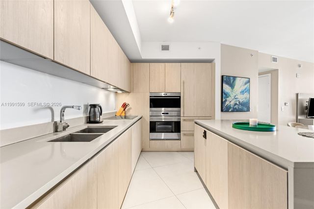 4111 S Ocean Drive 1107, Hollywood, FL 33019