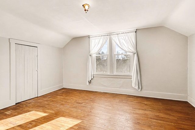 611 E Roosevelt Avenue E, Battle Creek, MI 49017