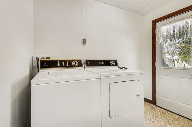 611 E Roosevelt Avenue E, Battle Creek, MI 49017