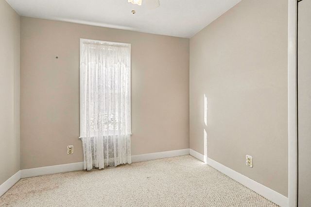 611 E Roosevelt Avenue E, Battle Creek, MI 49017