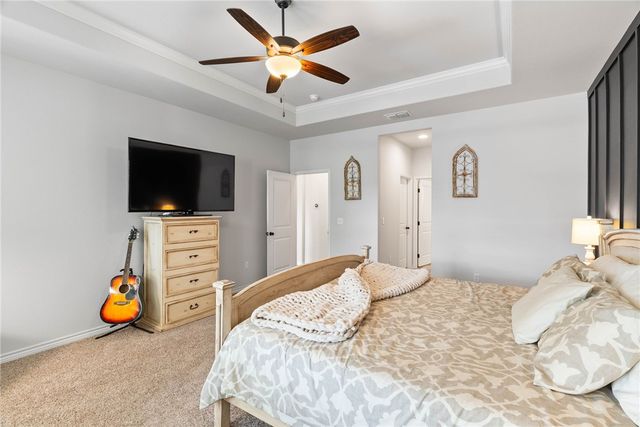 150 Norwood Oaks Dr, Rockport, TX 78382