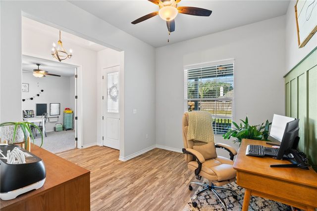 150 Norwood Oaks Dr, Rockport, TX 78382